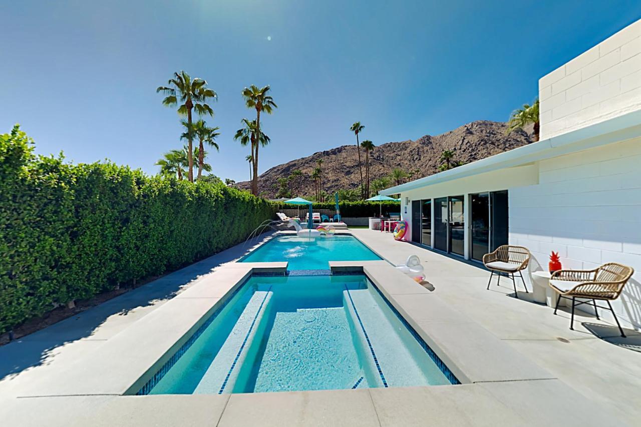 Mid Century Alexander Stunner In Vista Las Palmas Permit# 3800 Villa Palm Springs Exterior photo